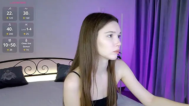 NicoletteBean online show from November 2025 06:56:02 AM