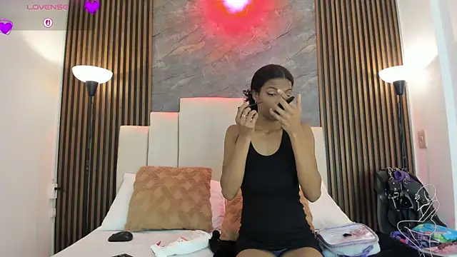 catiusca reyes 03 online show from February 2026 12:47:02 PM