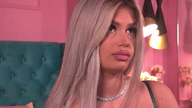 LorrySkye online show from January 2026 04:59:02 AM