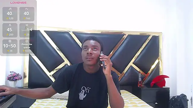 NoahJhonson69 online show from January 2026 07:05:02 PM