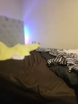 Drowning667 online show from April 2026 08:03:02 PM