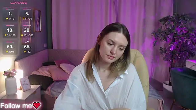 Ursula Andres online show from March 2026 01:11:01 AM