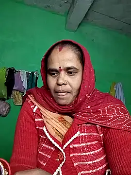 Snapshot of Qxjiya chatting on November 2025 04:29:02 PM Qxjiya online show from November 2025 04:29:02 PM