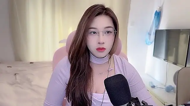 Snapshot of TTtia_ chatting on January 2026 01:44:02 AM TTtia online show from January 2026 01:44:02 AM