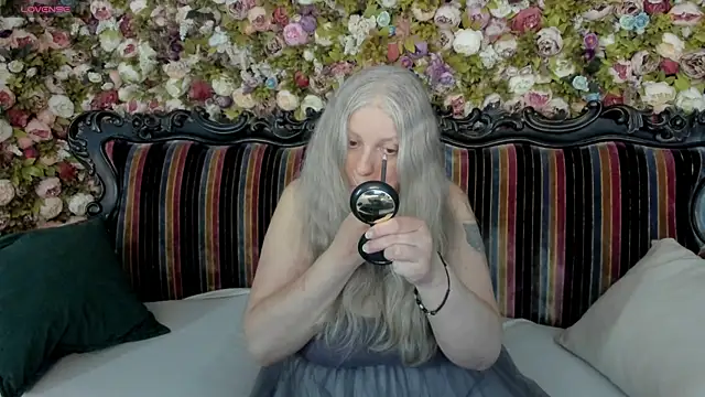 mariabelladonna online show from July 2026 10:01:01 PM