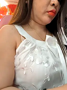 Snapshot of dis_princess chatting on February 2026 02:43:01 AM dis princess online show from February 2026 02:43:01 AM