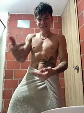 Snapshot of Handsome_boys69 chatting on May 2026 02:39:01 AM Handsome boys69 online show from May 2026 02:39:01 AM
