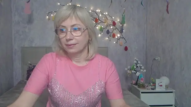 LaurenWishy online show from April 2026 05:19:02 AM