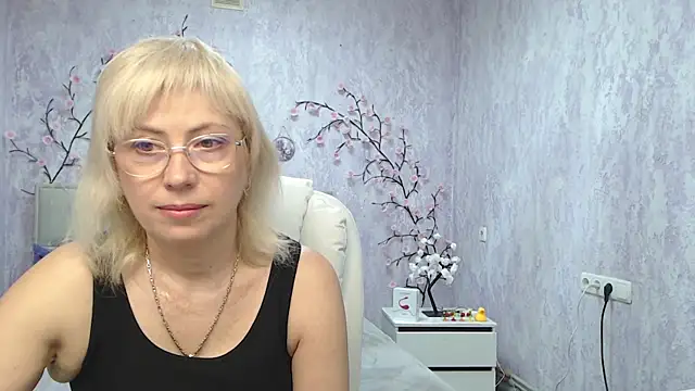 Snapshot of LaurenWishy chatting on May 2026 05:13:01 AM LaurenWishy online show from May 2026 05:13:01 AM