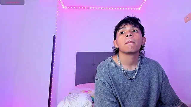 tessa  evans online show from February 2026 12:48:02 AM