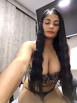 Laia torres1 online show from February 2026 02:51:01 AM