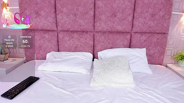 NathalieRoss1 online show from January 2026 09:53:02 PM