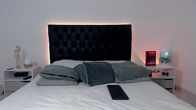 ray Weeed online show from November 2025 12:35:01 AM