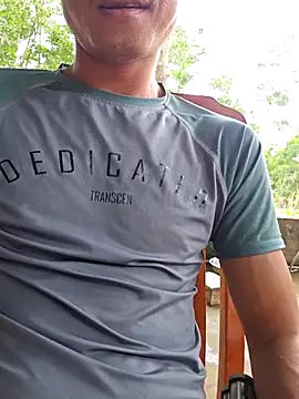 huykkk99 online show from February 2026 04:57:02 AM