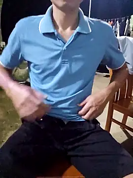 huykkk99 online show from February 2026 05:03:01 PM