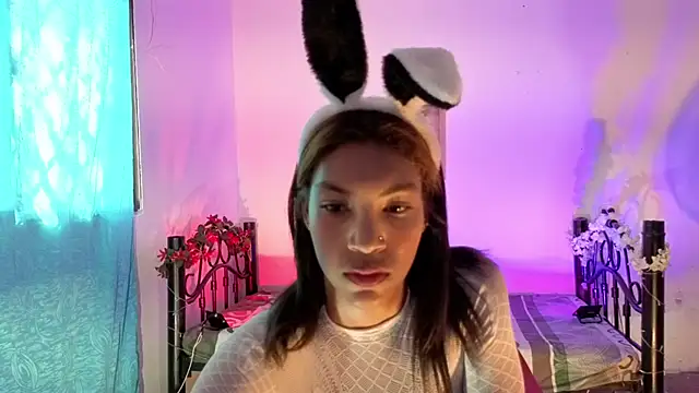 ginebra-n18 online show from November 2025 07:16:02 PM