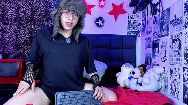 Apolo Ushi online show from November 2025 07:57:01 PM