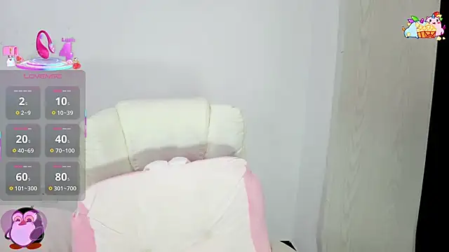 Snapshot of XIAOFENG-2025 chatting on November 2025 05:40:01 AM XIAOFENG-2025 online show from November 2025 05:40:01 AM