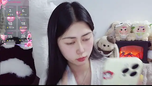 TuTu-077 online show from April 2026 11:00:01 AM