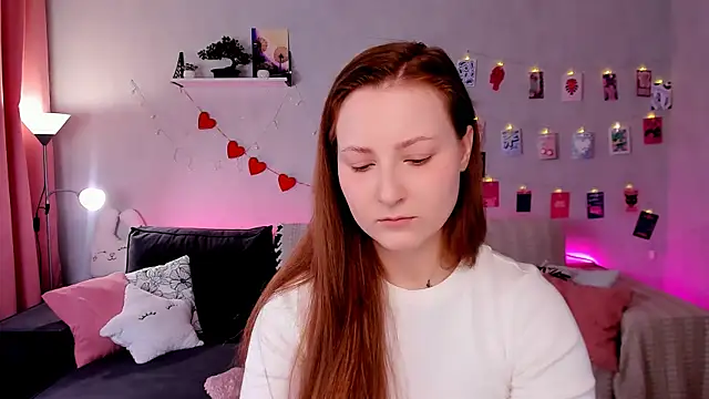 velvet cherry  online show from February 2026 08:51:01 AM