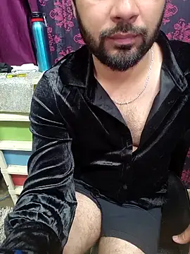 Cute Lucky online show from February 2026 09:58:01 PM