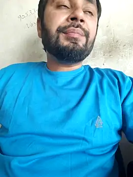 Cute Lucky online show from March 2026 08:15:01 AM