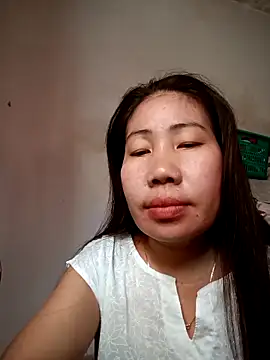 Snapshot of Reema_143 chatting on November 2025 07:52:02 AM Reema 143 online show from November 2025 07:52:02 AM