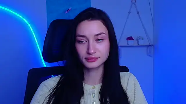 Stella XO online show from December 2025 06:28:01 AM