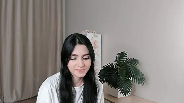 MonaChim online show from November 2025 02:08:01 PM