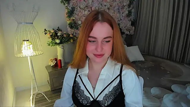 AirySilhouette online show from November 2025 10:37:01 AM