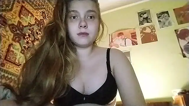 KikiBang online show from February 2026 08:14:01 PM