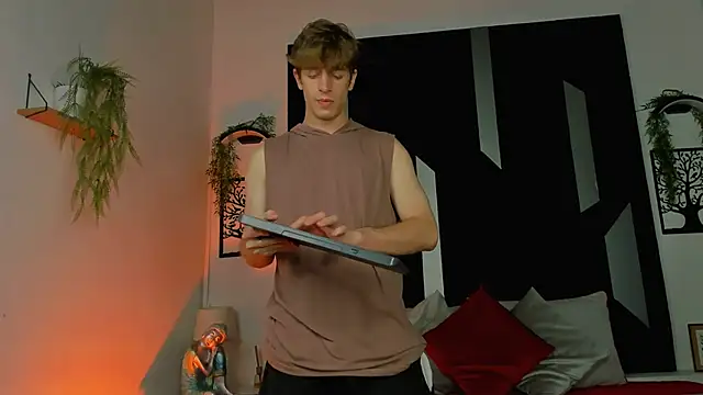 Ostin Saints online show from April 2026 08:04:01 PM