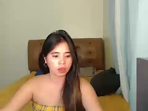 prettyELLE online show from April 2026 06:55:01 AM
