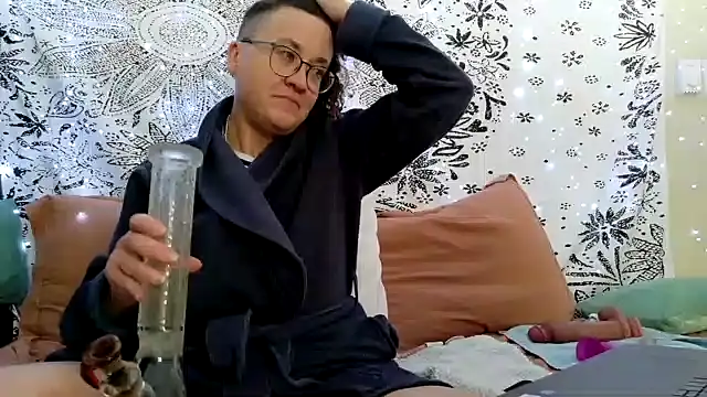 sareberr420 online show from February 2026 03:26:02 PM