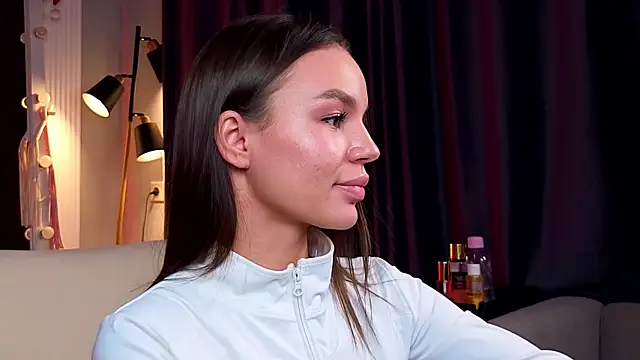 Tiffany Sweetie online show from January 2026 11:47:02 AM