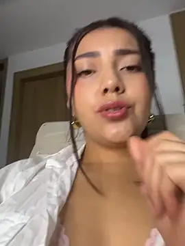 Sammyy torres online show from March 2026 05:01:02 AM