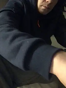 Spielzeugtwink online show from November 2025 10:34:02 PM