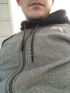 Snapshot of Spielzeugtwink chatting on February 2026 02:03:02 PM Spielzeugtwink online show from February 2026 02:03:02 PM