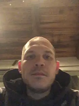 Snapshot of Spielzeugtwink chatting on March 2026 10:38:01 PM Spielzeugtwink online show from March 2026 10:38:01 PM