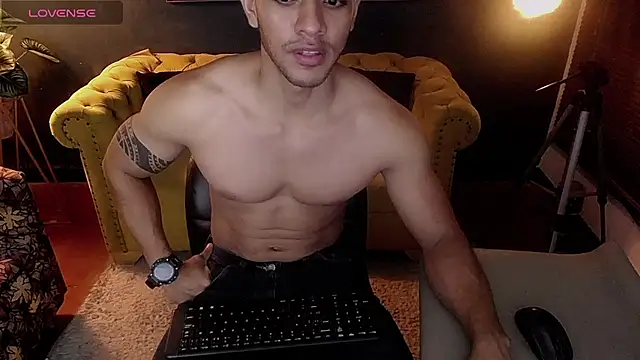 tayler luke online show from November 2025 01:30:01 AM