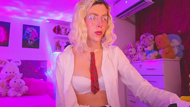 MadamBarbiee online show from November 2025 11:50:01 PM