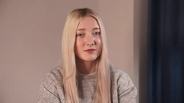 Snapshot of AngelitaLepp chatting on November 2025 04:23:02 AM AngelitaLepp online show from November 2025 04:23:02 AM