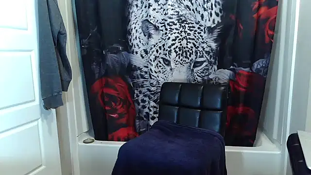 TattedRasta2x0 online show from December 2025 04:30:02 AM