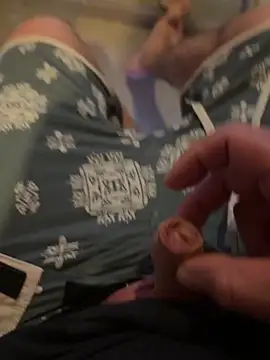 Damien40160 online show from April 2026 06:19:01 PM