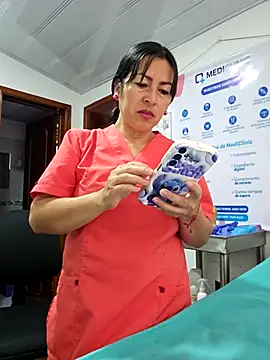 JustSamantha  online show from March 2026 12:53:01 PM