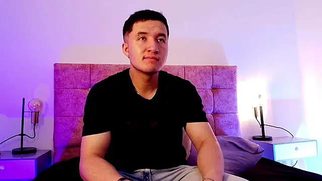 Ethan-Connor online show from January 2026 12:21:01 PM