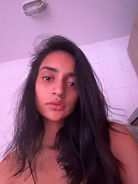 DaliaNix online show from January 2026 08:01:02 PM