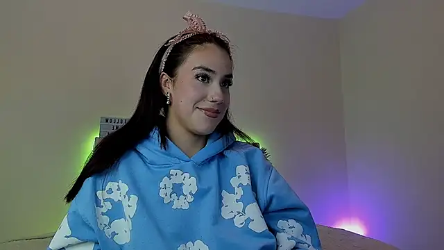 stanandrose  online show from February 2026 05:03:01 AM