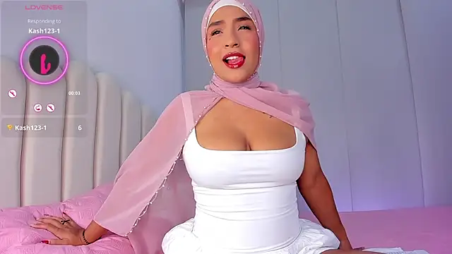 Amira-Zahra online show from July 2026 10:12:01 PM