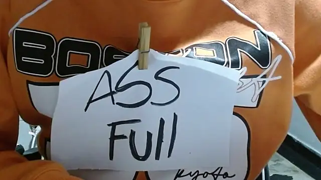 SLUT MESSY DIRTY online show from November 2025 04:40:01 PM